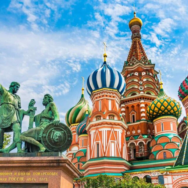 https://www.greatgreecetours.gr/wp-content/uploads/2018/09/destination-moscow-01-640x640.jpg